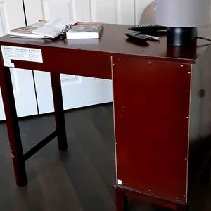 Small office desk